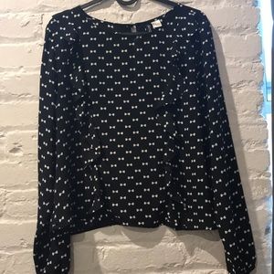 Long sleeves blouse